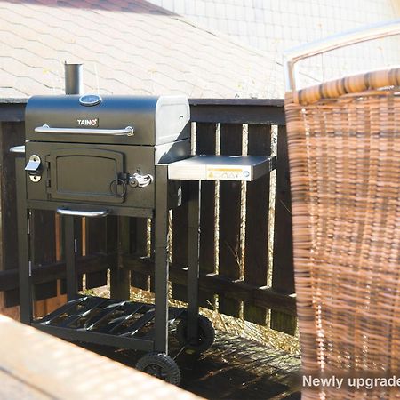 Entire House In Schwarzwald With Mountain View, Private Sauna, Gym, Garden And Terraces Unterkirnach Luaran gambar