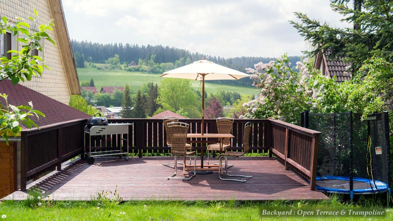 Entire House In Schwarzwald With Mountain View, Private Sauna, Gym, Garden And Terraces Unterkirnach Luaran gambar